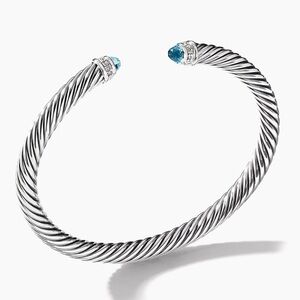 David Yurman Cable Classics Bracelet w Pavé Diamonds - Blue Topaz - SIZE MEDIUM
